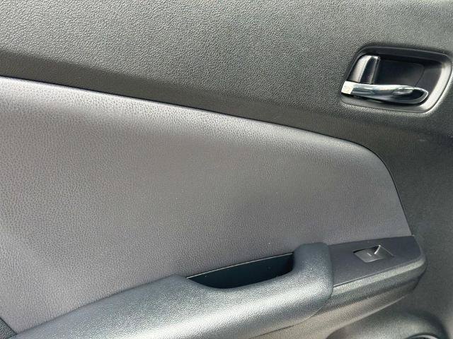 Used 2019 Toyota Prius Prime Advanced FWD image 19