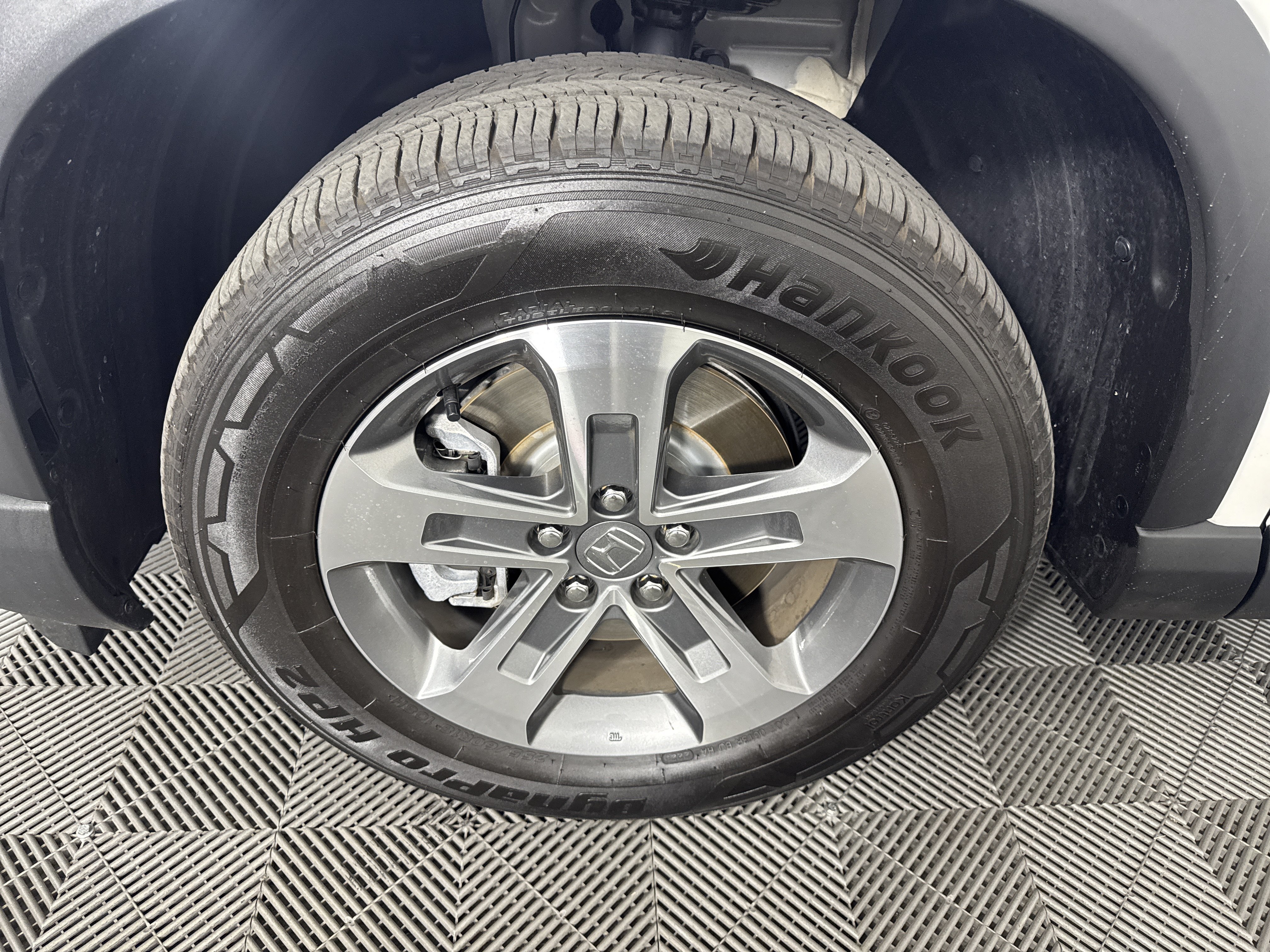 Certified 2025 Honda Pilot EX-L image 11
