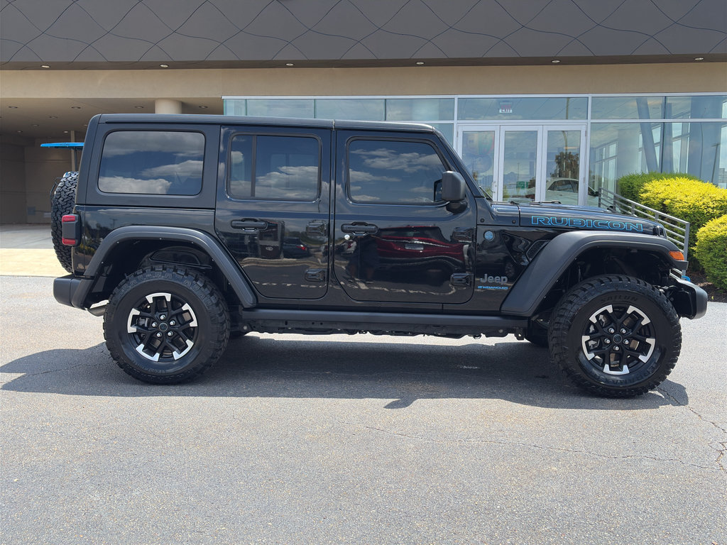 Used 2024 Jeep Wrangler Unlimited Rubicon 4xe AWD/4WD image 4