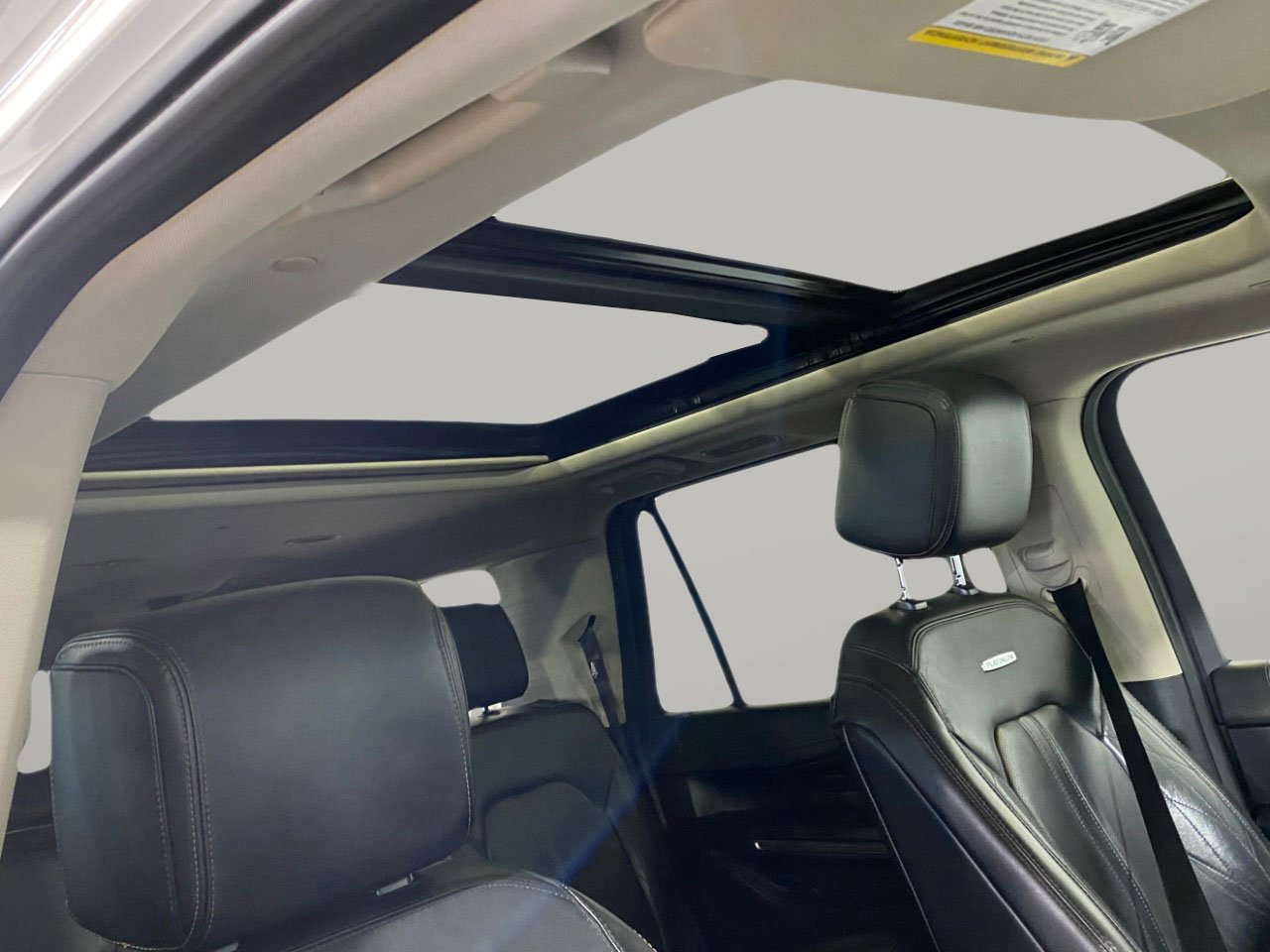 Used 2020 Ford Expedition Max Platinum image 35