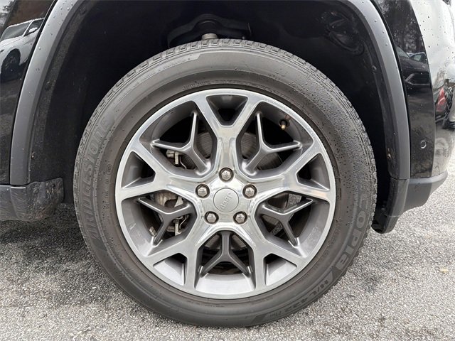 Used 2021 Jeep Grand Cherokee Limited w/ Luxury Group II image 12