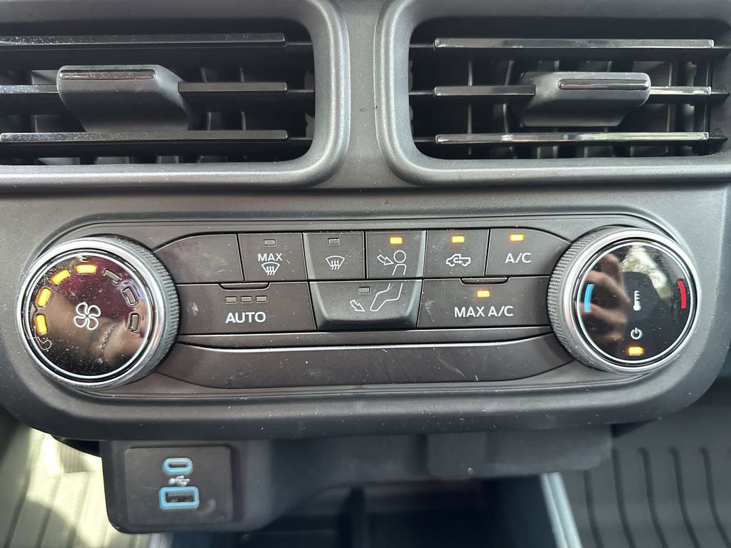 Used 2024 Ford Maverick XL FWD image 24