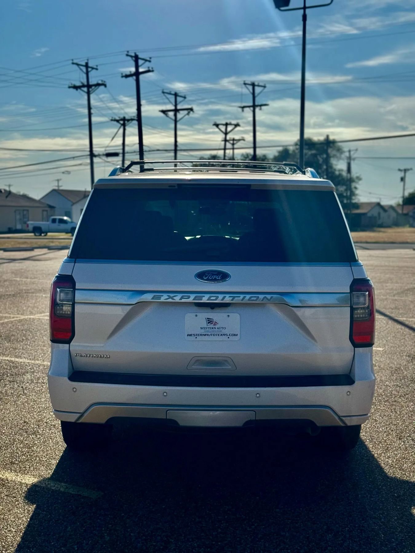 Used 2018 Ford Expedition Platinum image 5