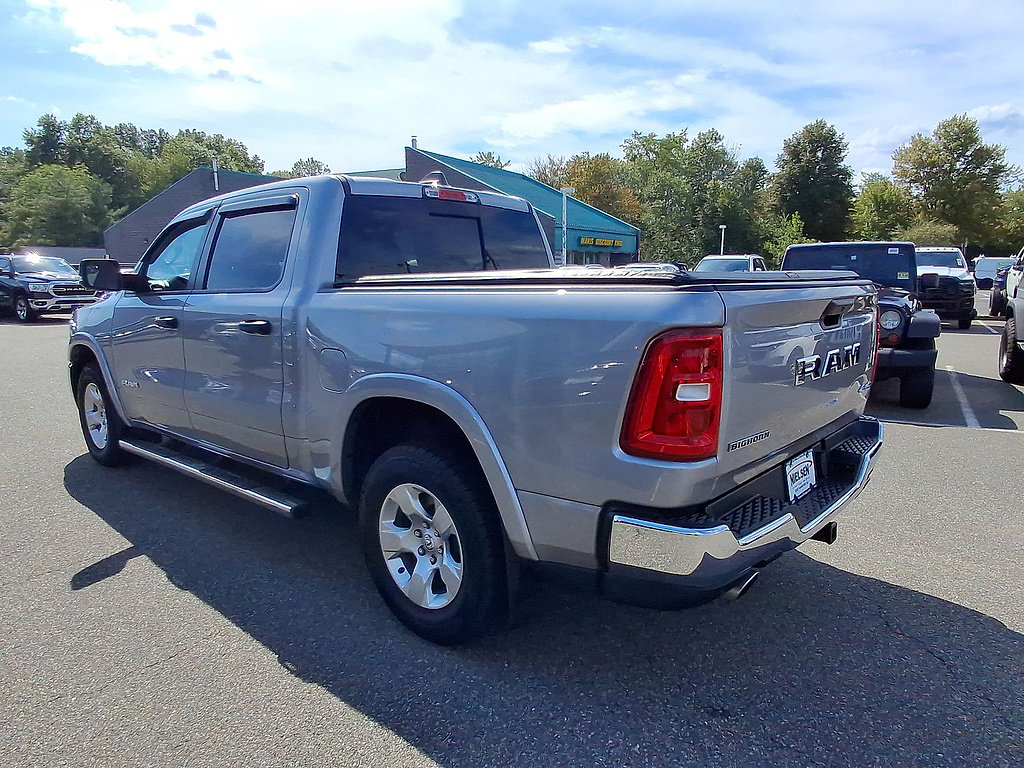 Used 2025 RAM 1500 Big Horn AWD/4WD image 6