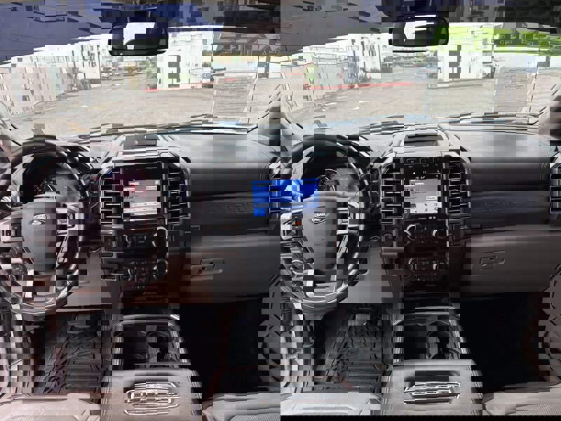 Used 2019 Ford F350 Limited image 21