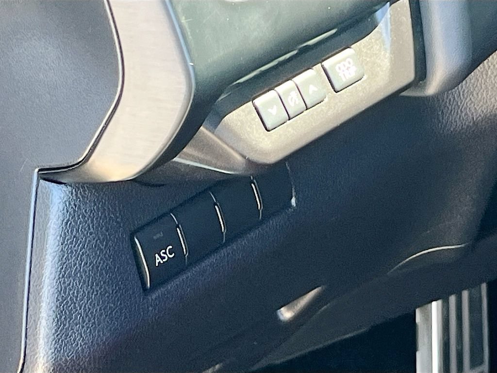 Used 2019 Lexus UX 200 F Sport w/ F Sport Premium Package FWD image 10