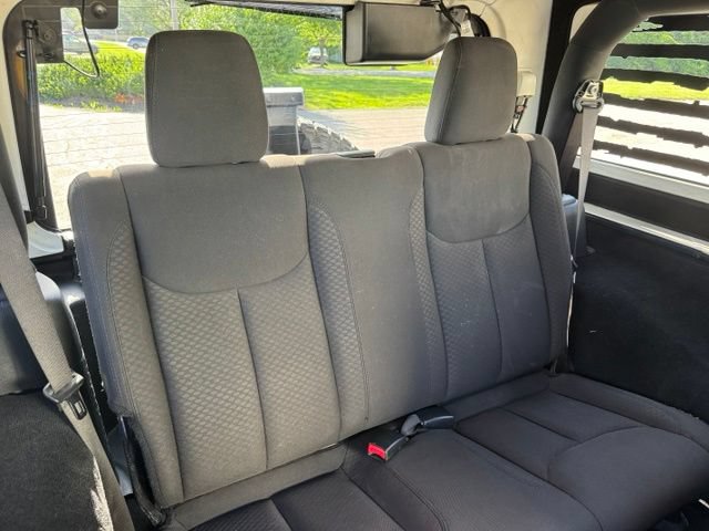 Used 2017 Jeep Wrangler Sport AWD/4WD image 28