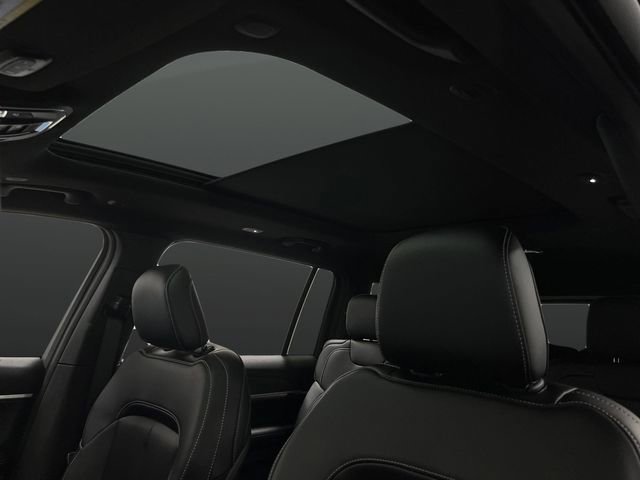 New 2025 Jeep Grand Cherokee L Limited w/ Black Appearance Package image 7