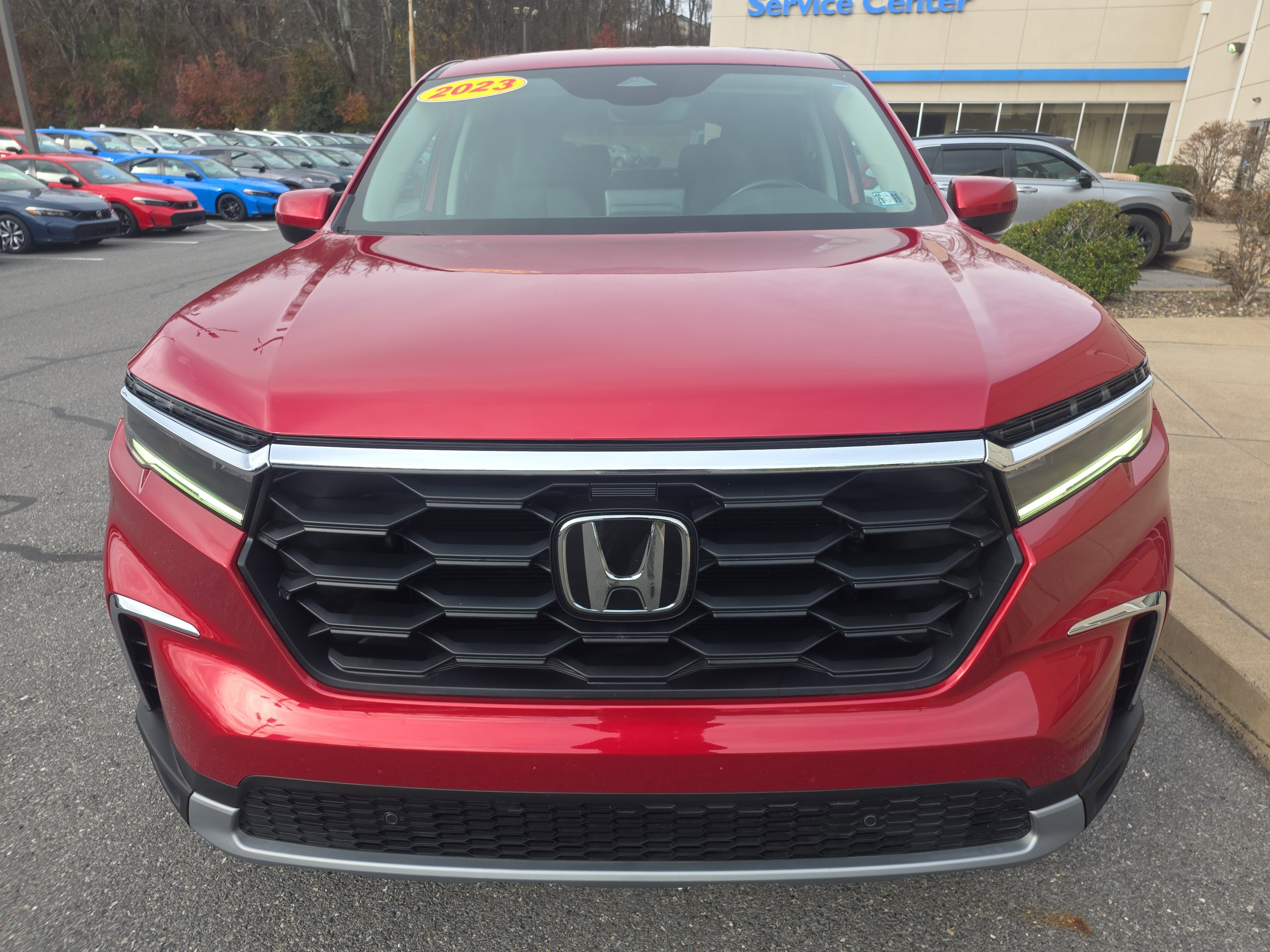 Used 2023 Honda Pilot EX-L image 2