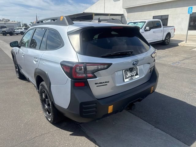 Used 2025 Subaru Outback Wilderness w/ Wilderness Package AWD/4WD image 3