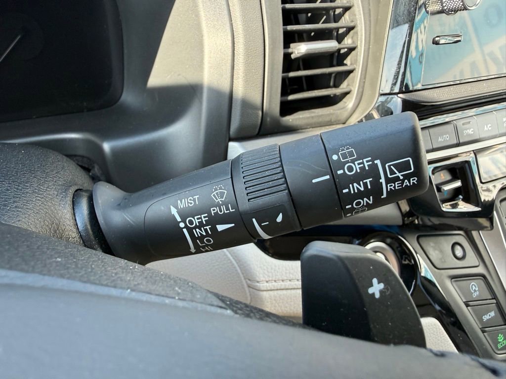 Used 2026 Honda Odyssey Touring image 23