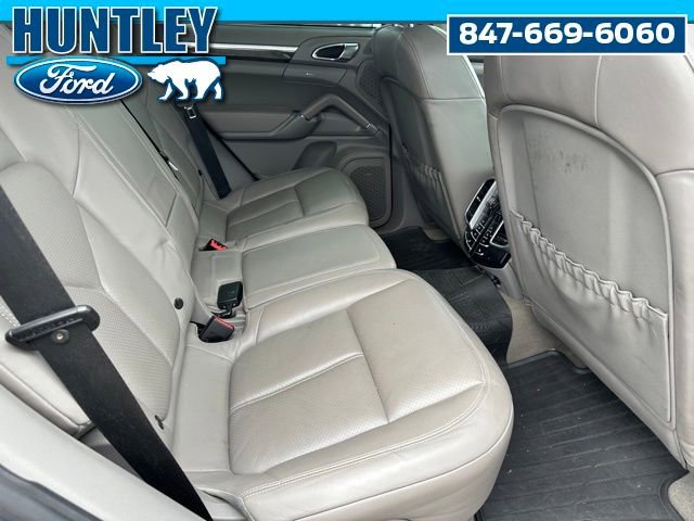 Used 2011 Porsche Cayenne S AWD/4WD image 11