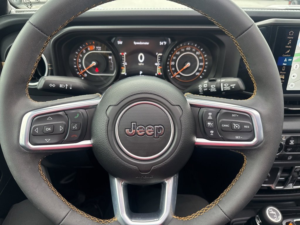 Certified 2024 Jeep Wrangler Sahara w/ Technology Group image 22