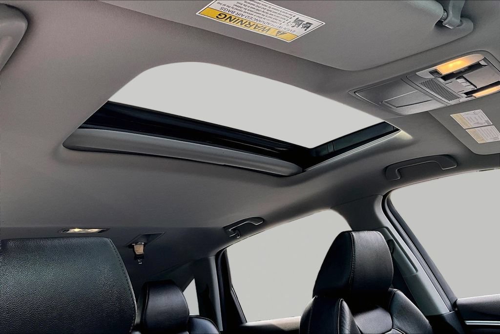 Certified 2018 Acura MDX SH-AWD image 22