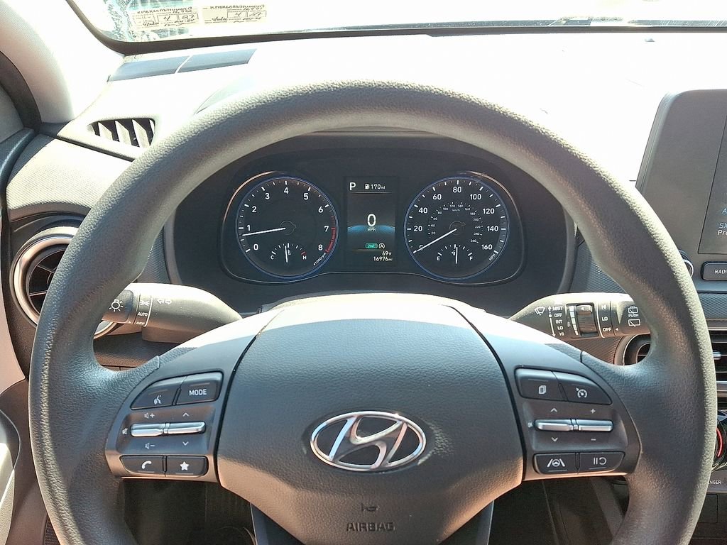 Used 2023 Hyundai Kona SEL AWD/4WD image 18
