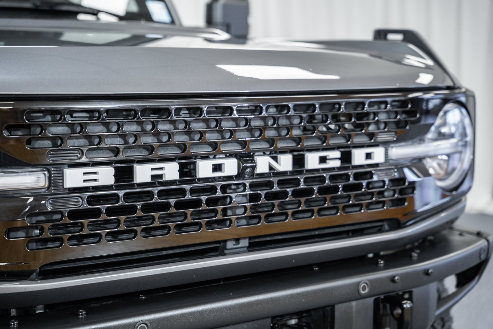 Certified 2023 Ford Bronco Wildtrak AWD/4WD image 11