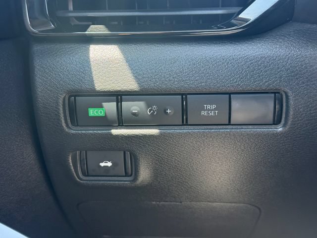 Used 2023 Nissan Sentra SR FWD image 21