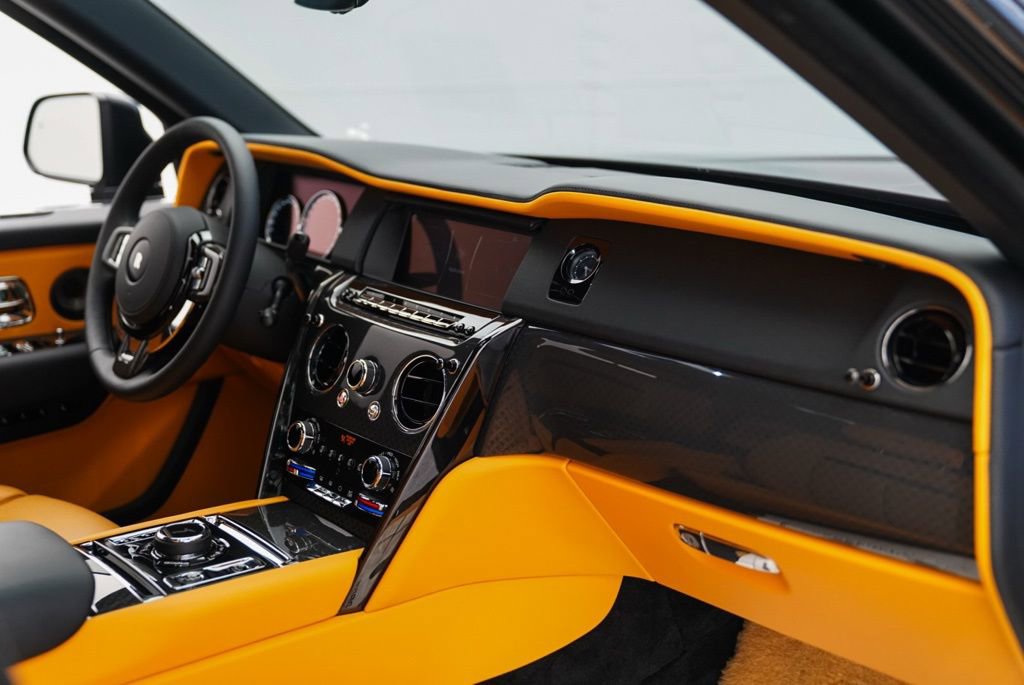 Certified 2024 Rolls-Royce Cullinan Black Badge w/ Driver's Package image 83