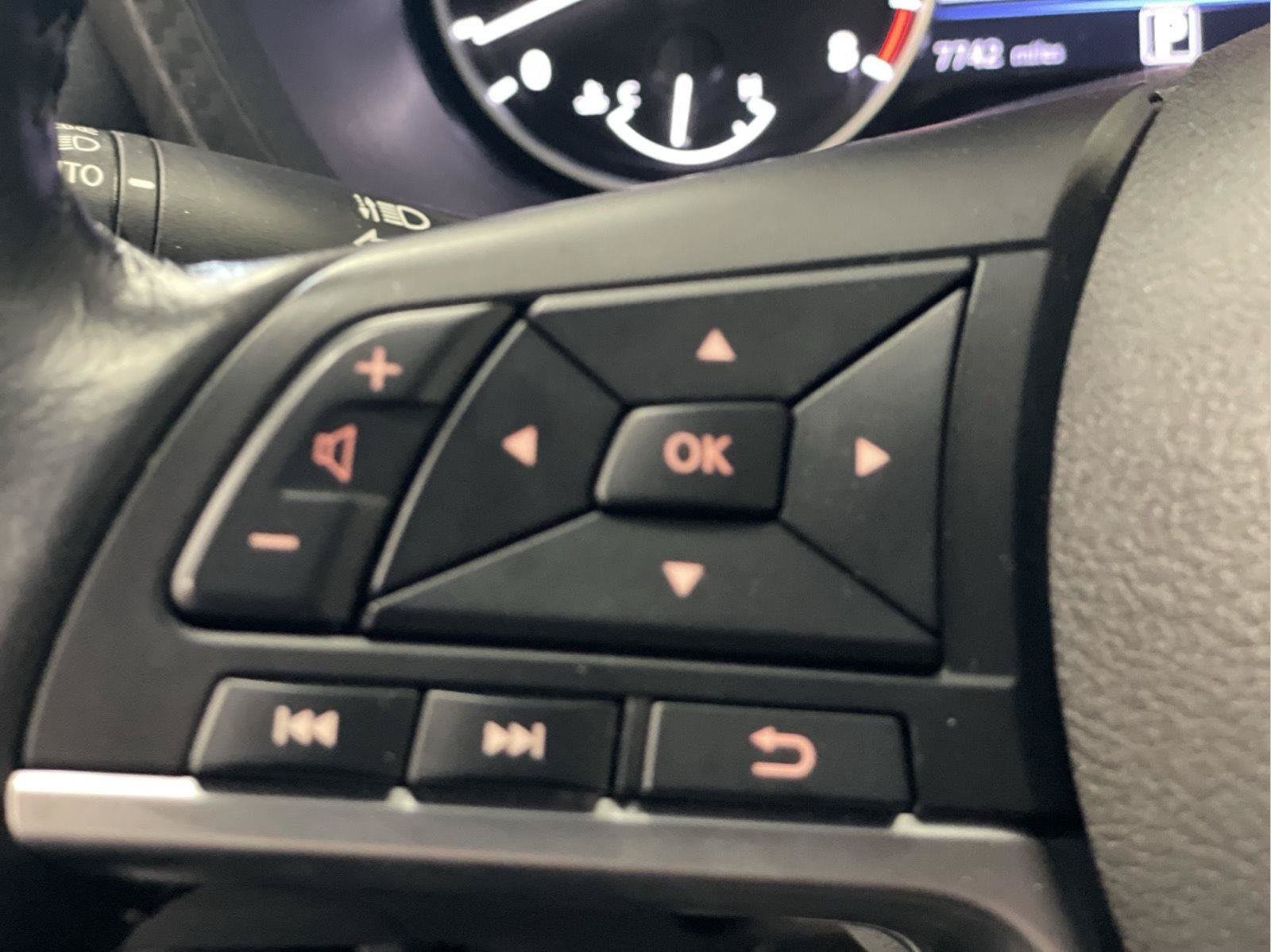 Used 2025 Nissan Sentra SV w/ All-Weather Package FWD image 27