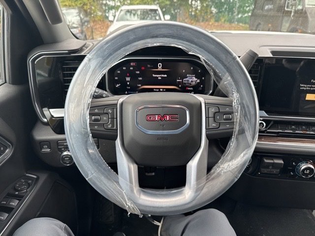 New 2026 GMC Sierra 1500 Elevation image 17
