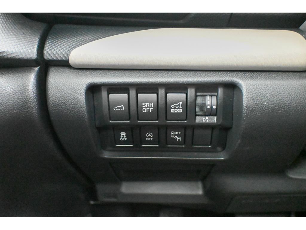 Used 2022 Subaru Forester Limited image 40