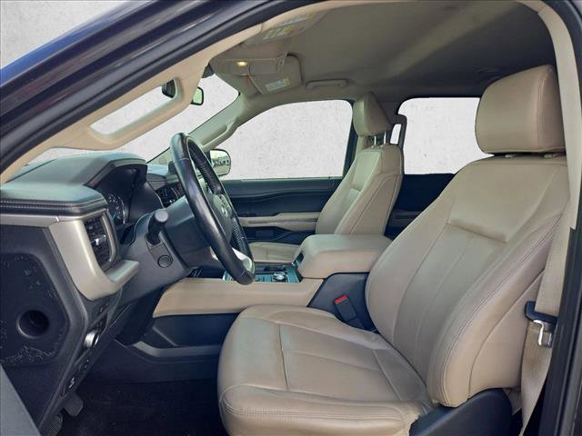 Used 2022 Ford Expedition Max XLT AWD/4WD image 16
