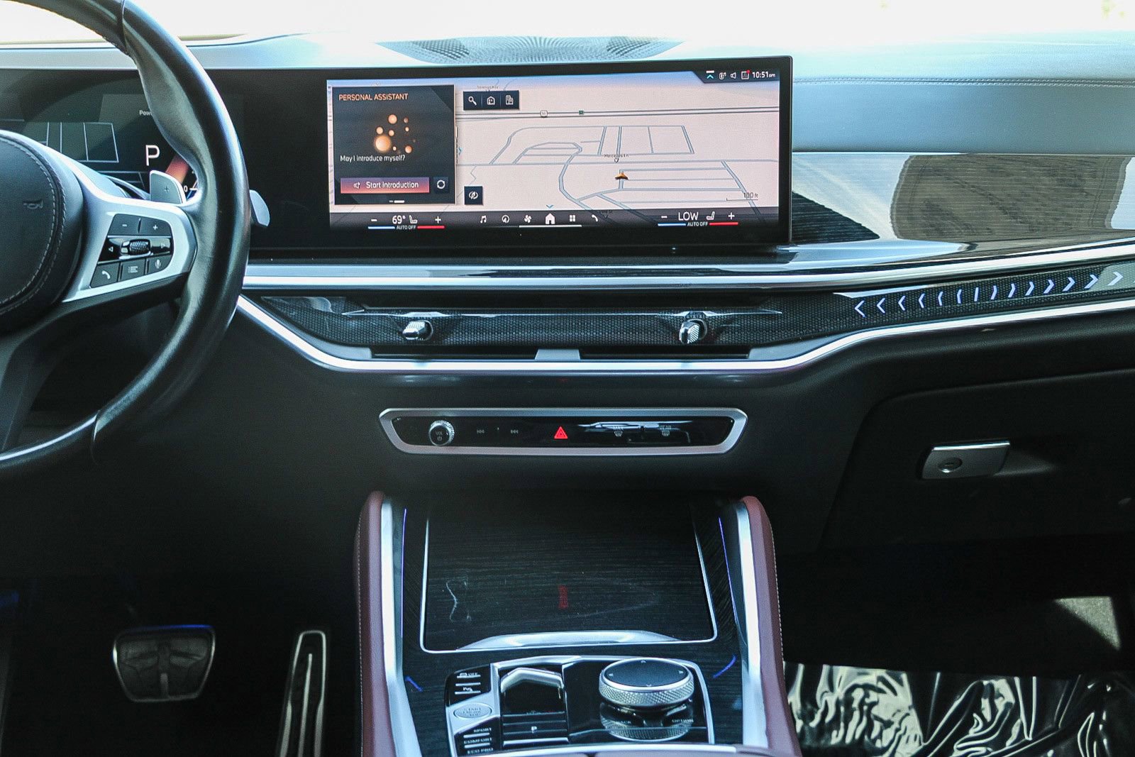 Used 2024 BMW X6 xDrive40i w/ Premium Package image 13