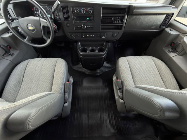 Used 2024 Chevrolet Express 3500 LT w/ LT Preferred Equipment Group RWD image 11