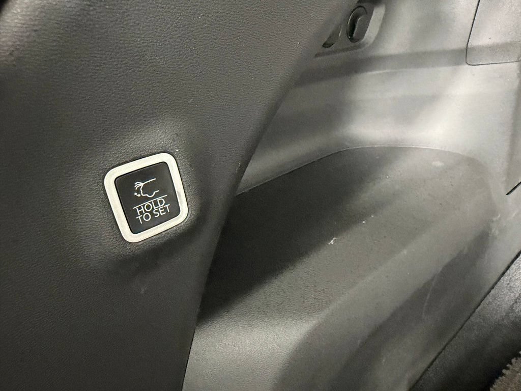 Used 2025 Jeep Wagoneer S Launch Edition AWD/4WD image 31