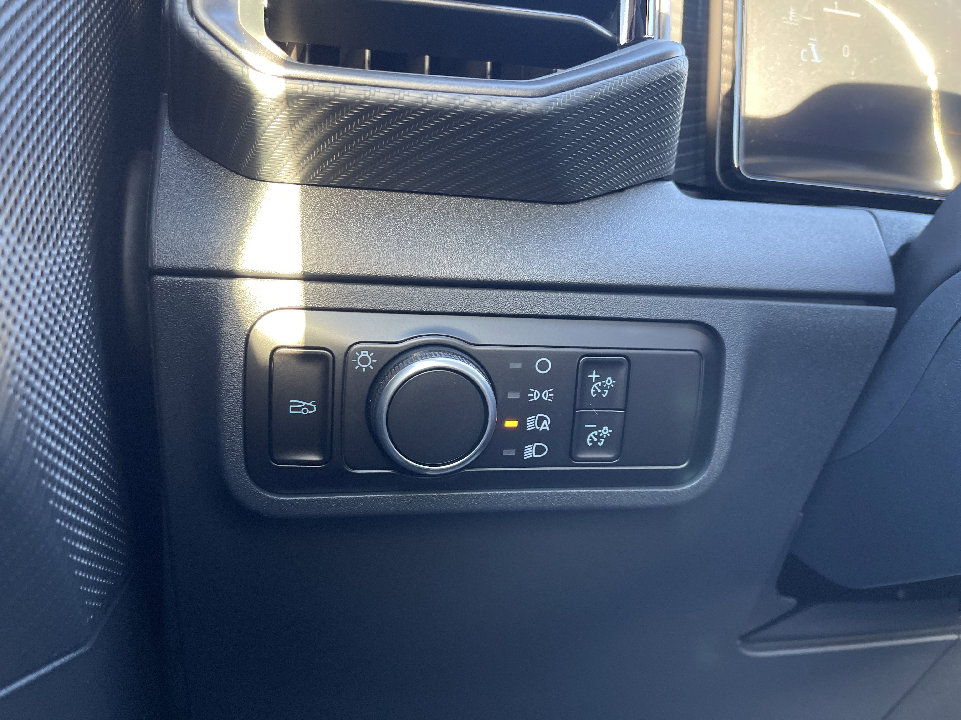 New 2025 Ford Mustang Coupe image 19