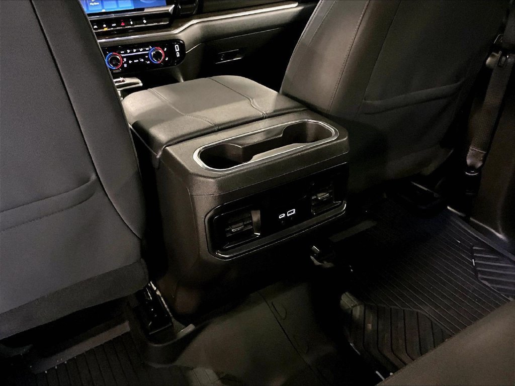 Used 2024 Chevrolet Silverado 1500 LT Trail Boss AWD/4WD image 28