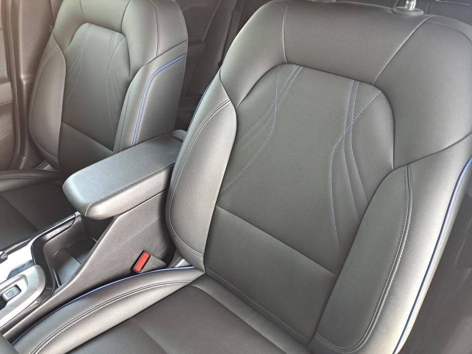 Used 2024 Buick Envista Sport Touring w/ Convenience I Package FWD image 11