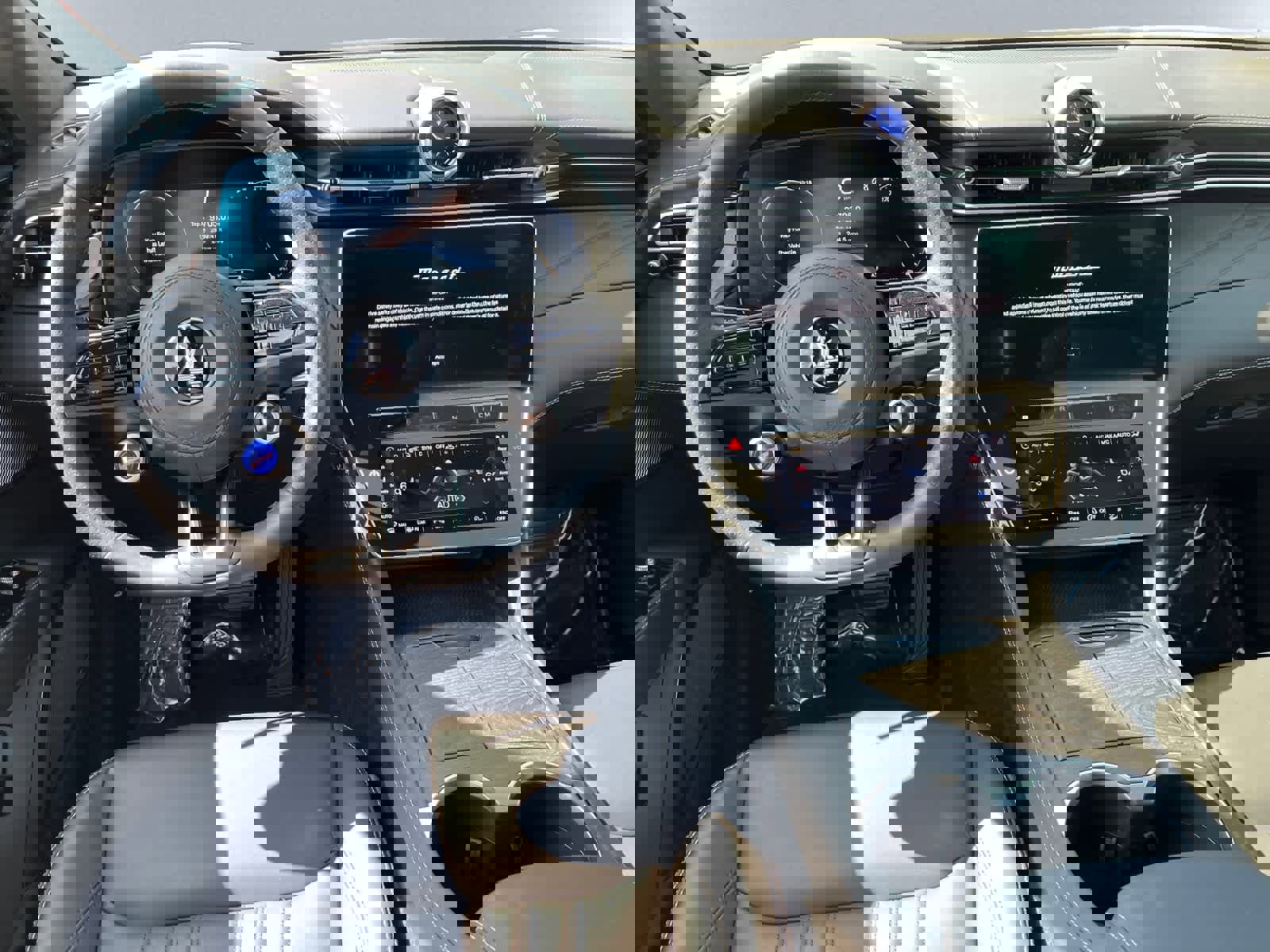 Used 2025 Maserati Grecale Modena image 9