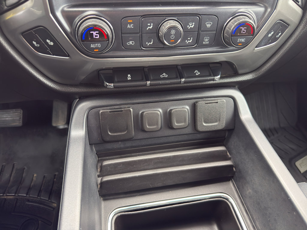 Used 2018 Chevrolet Silverado 1500 LT w/ All Star Edition image 21