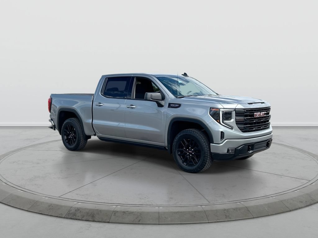 Used 2025 GMC Sierra 1500 Elevation AWD/4WD image 2