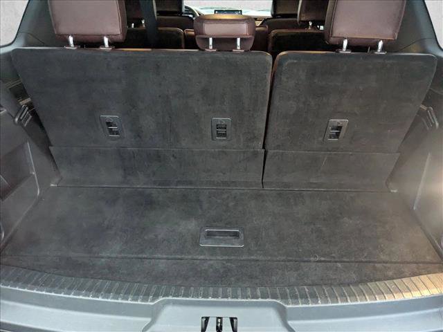 Used 2023 Ford Expedition Limited image 6