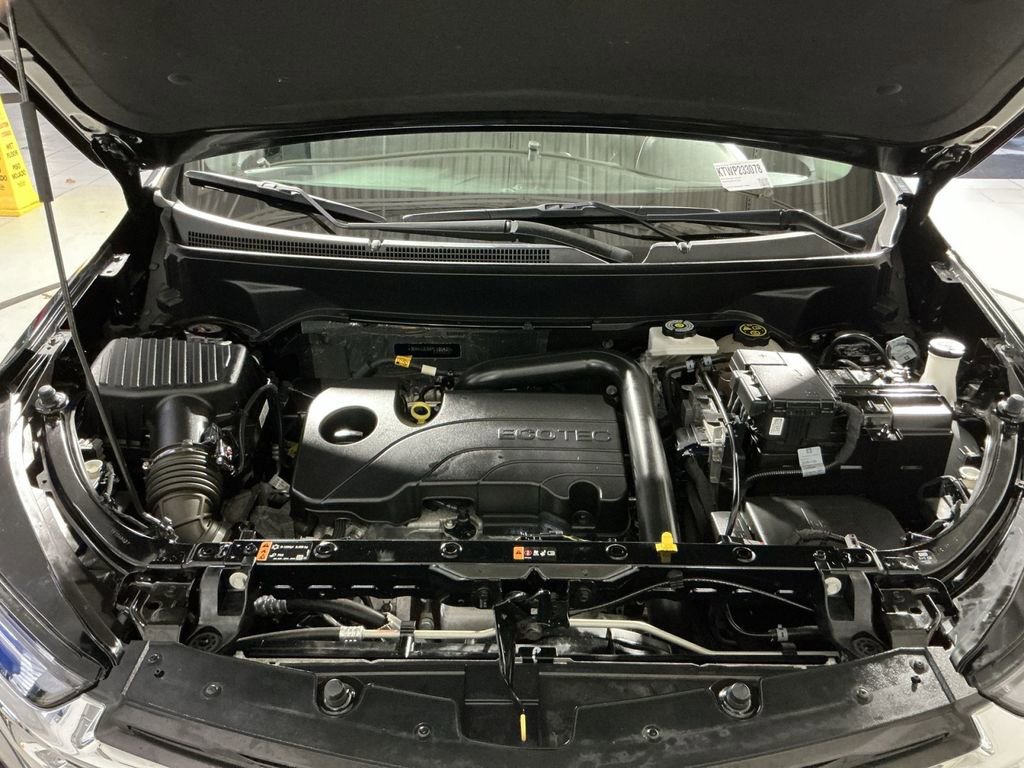 Used 2023 Chevrolet Equinox LT image 34