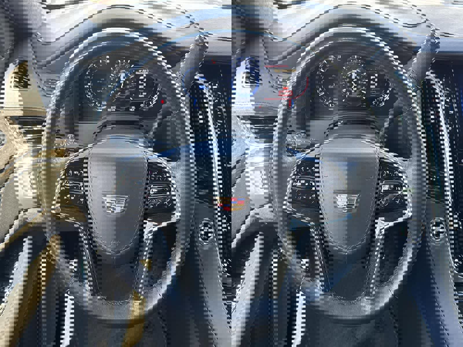 Used 2020 Cadillac Escalade Platinum w/ Escalade Sport Edition image 10