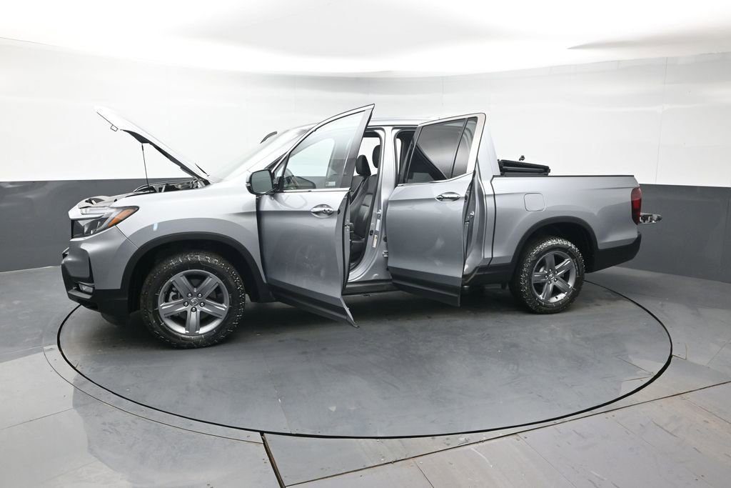 Certified 2023 Honda Ridgeline RTL-E image 45