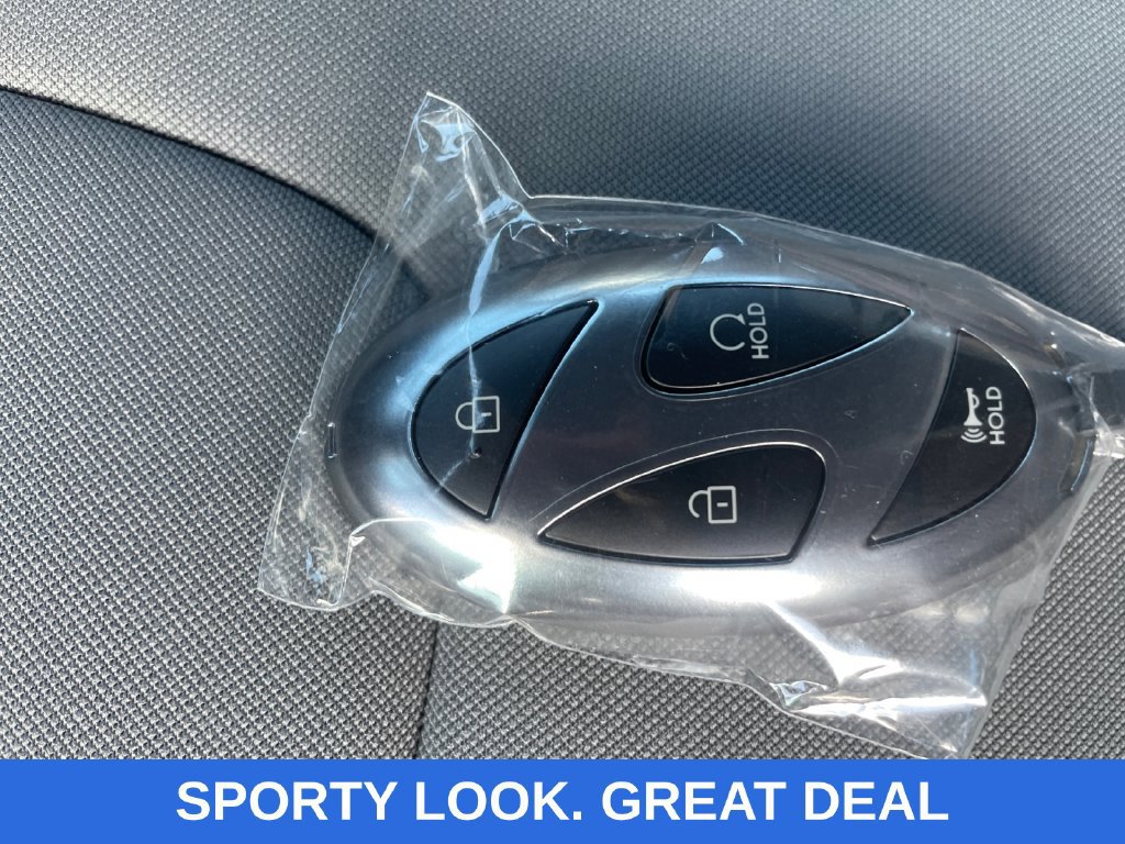 Used 2026 Hyundai Elantra Sport FWD image 20