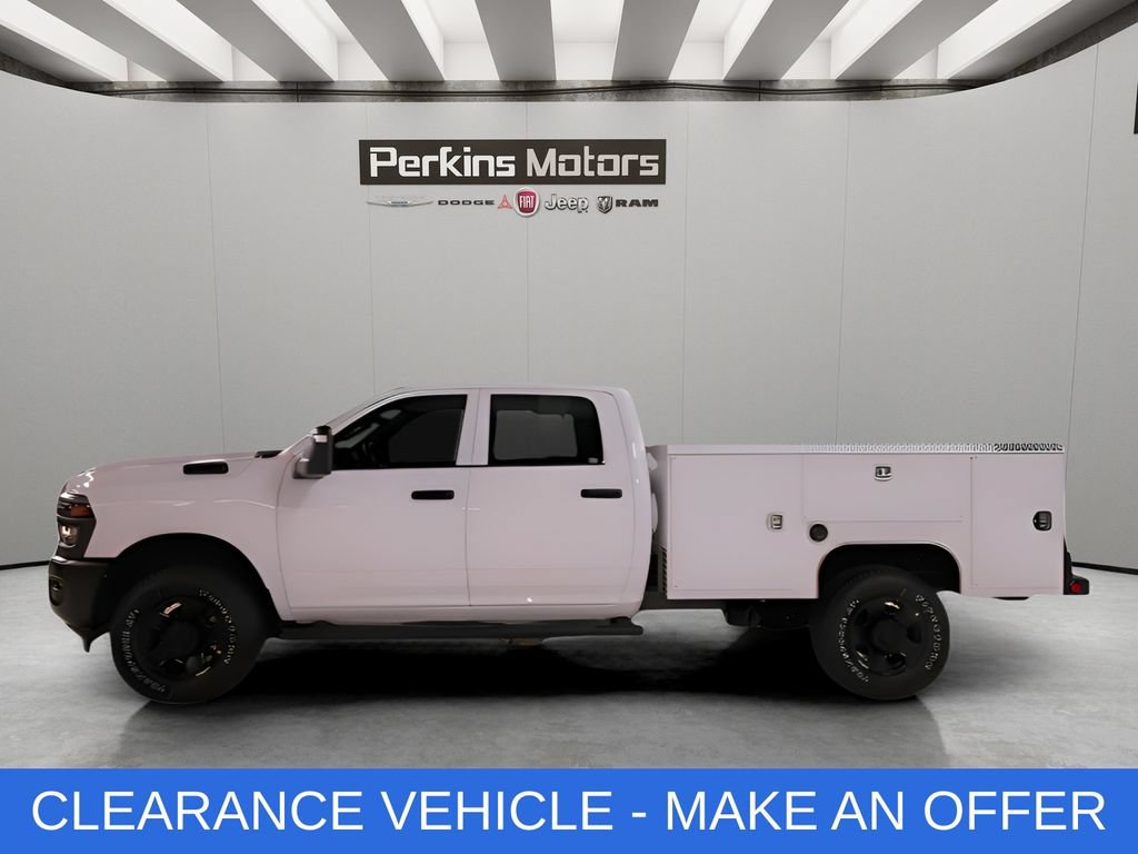 New 2026 RAM 2500 Tradesman AWD/4WD image 3