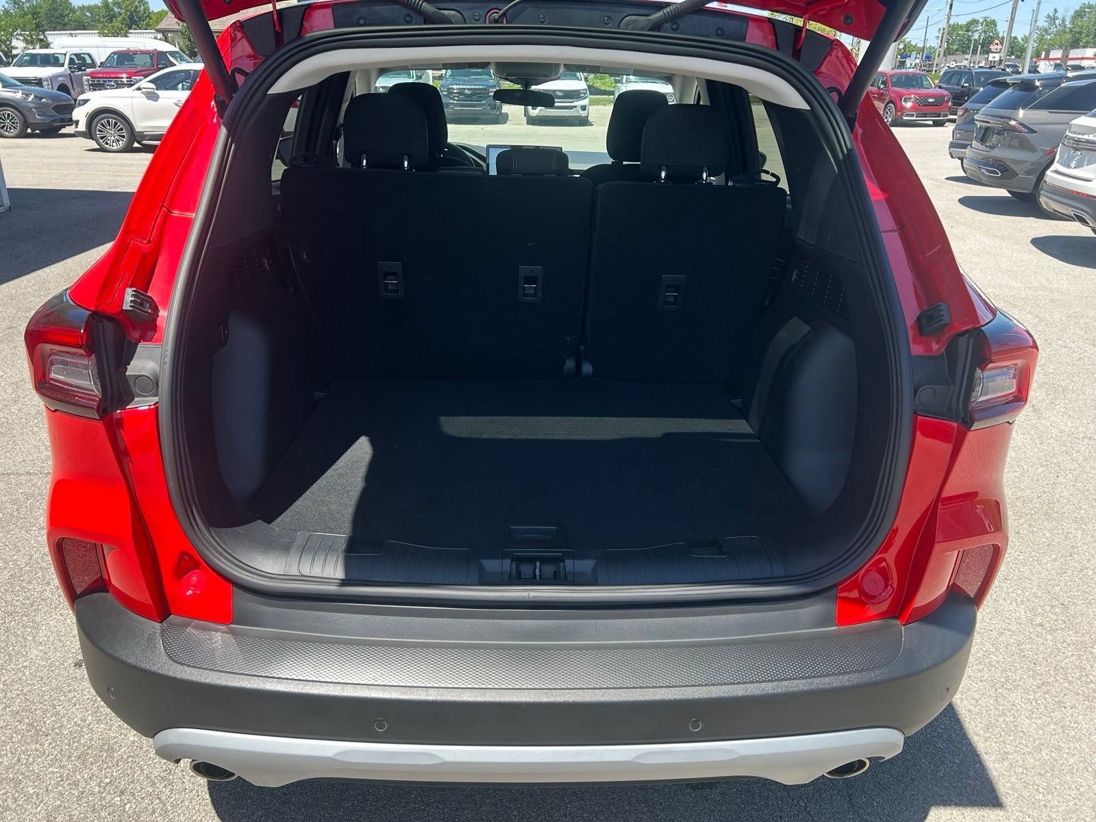 Used 2024 Ford Escape Active w/ Tech Pack #1 AWD/4WD image 7