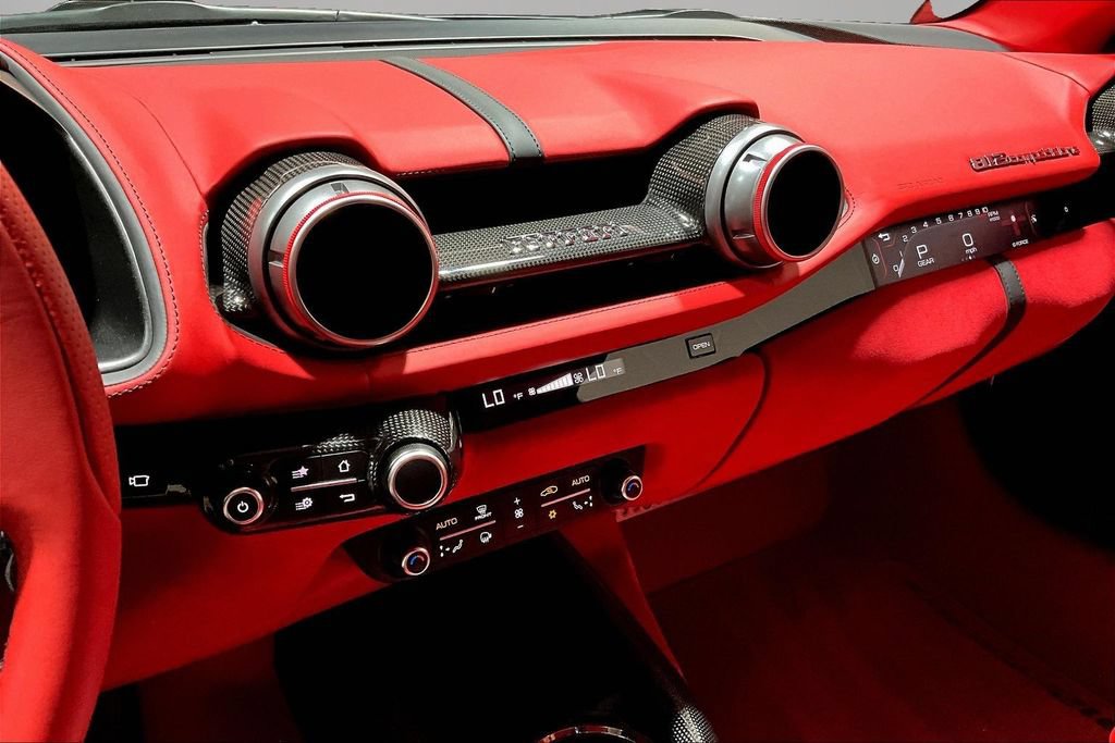 Used 2022 Ferrari 812 Competizione RWD image 10