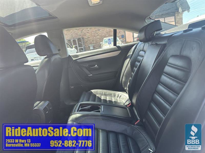 Used 2009 Volkswagen Passat VR6 AWD/4WD image 12