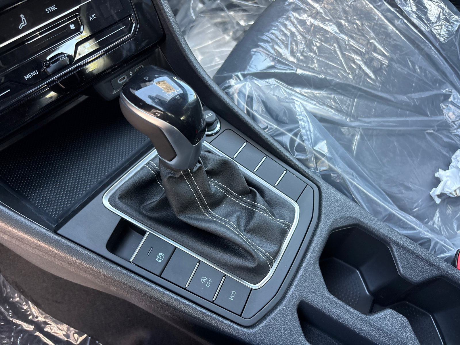 New 2026 Volkswagen Jetta Sport FWD image 17
