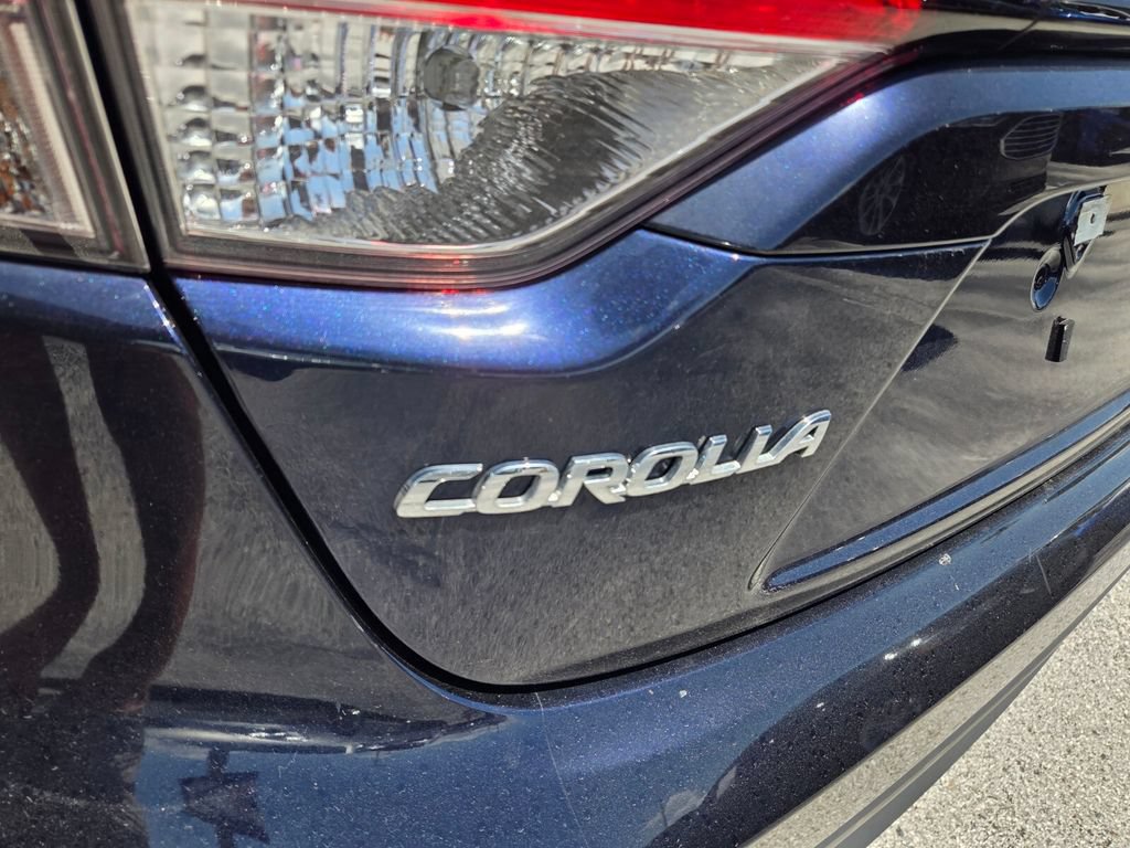Used 2023 Toyota Corolla LE FWD image 10