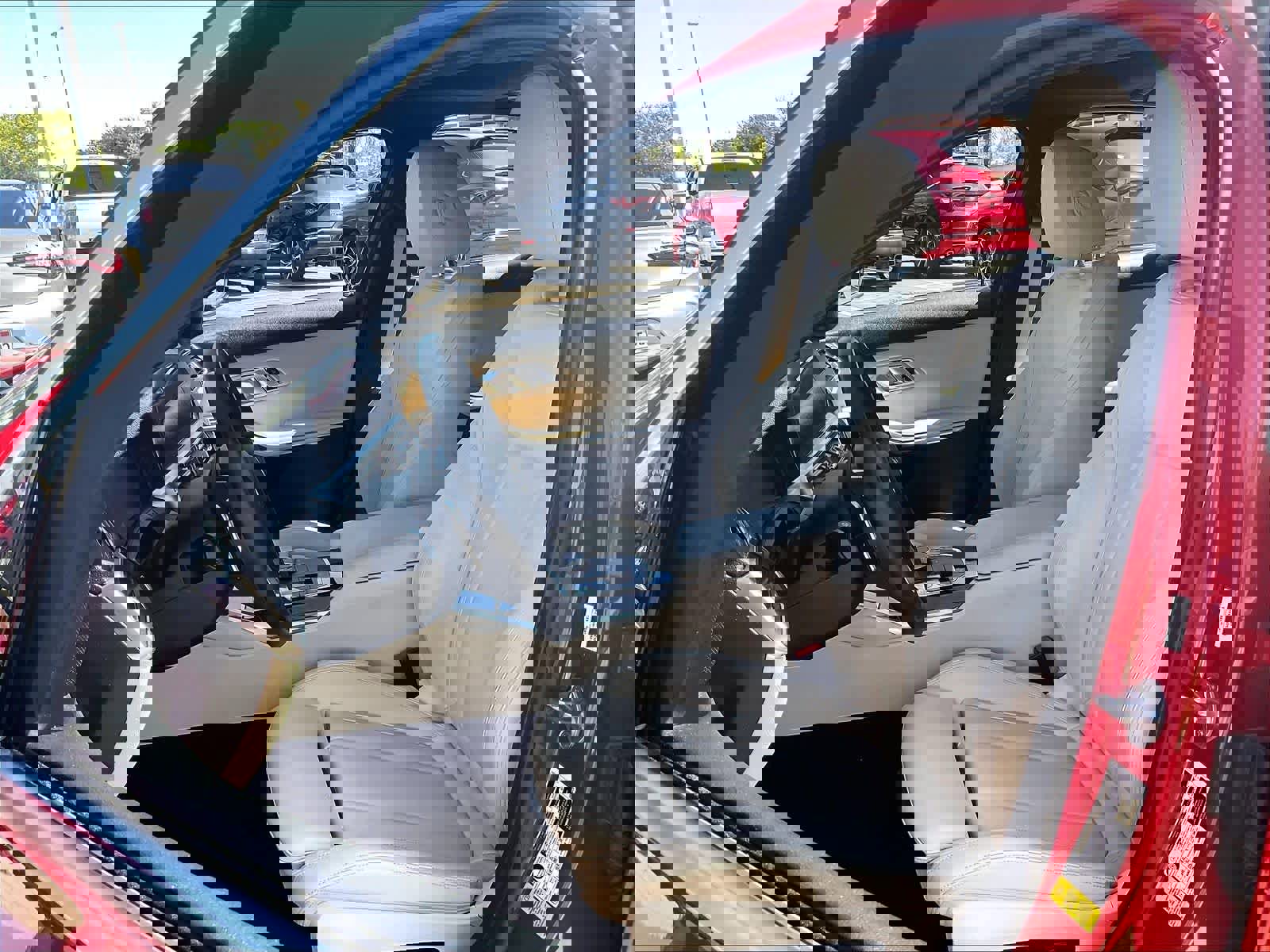 Used 2019 BMW 330i Sedan w/ Convenience Package image 25