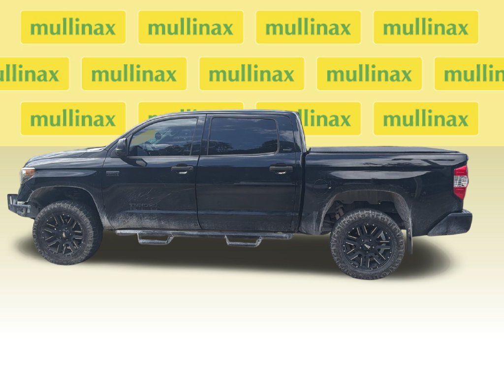 Used 2019 Toyota Tundra SR5 w/ Convenience Package AWD/4WD image 11