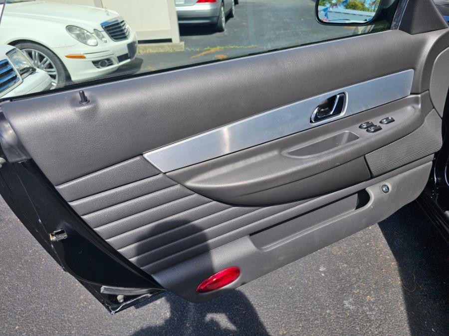 Used 2002 Ford Thunderbird RWD image 14