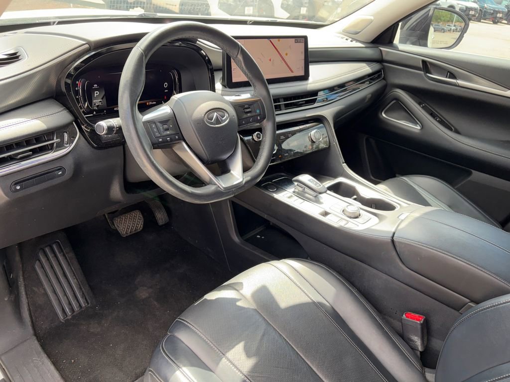 Used 2023 INFINITI QX60 Luxe w/ Performance Audio Package AWD/4WD image 8